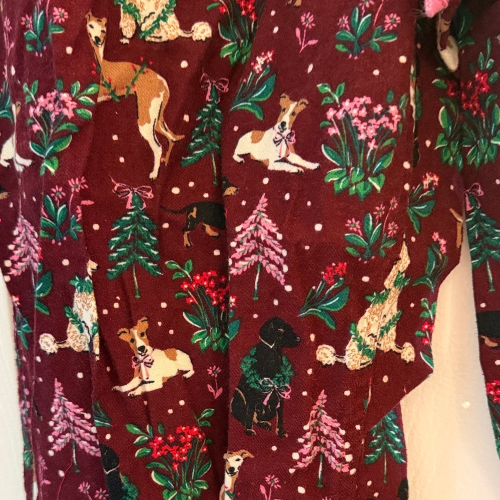 Lands’ EndWomen’s Burgundy Dog Print Pajama Pants - Cozy Holiday Sleepwear - Picture 3 of 4